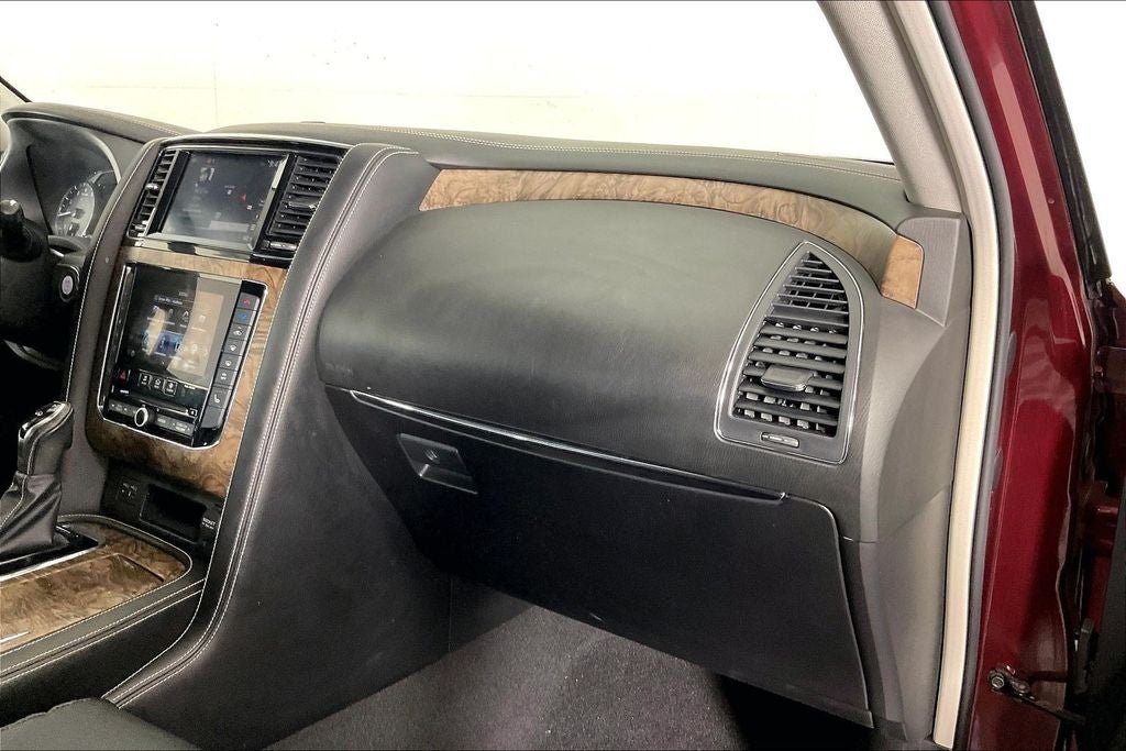 2021 INFINITI QX80 Premium Select