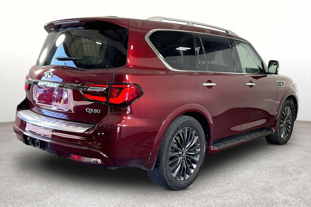 2021 INFINITI QX80 Premium Select