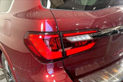 2021 INFINITI QX80 Premium Select