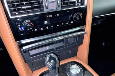 2024 INFINITI QX80 Sensory