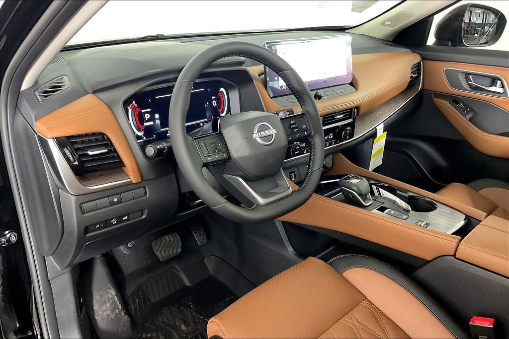 2025 Nissan Rogue Platinum