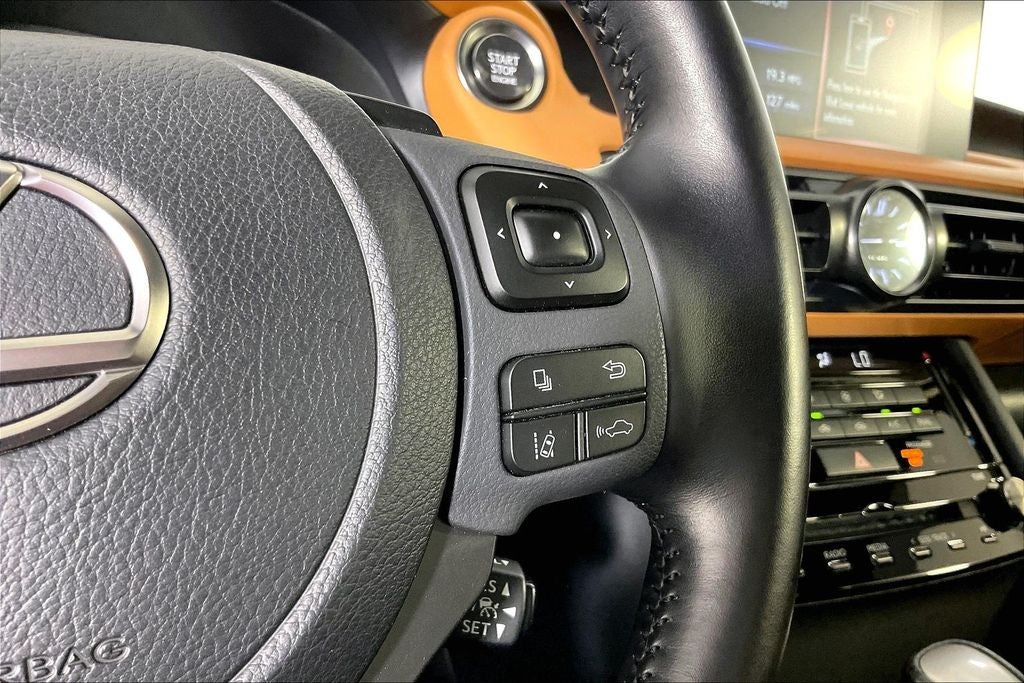2024 Lexus IS 350 F SPORT Design