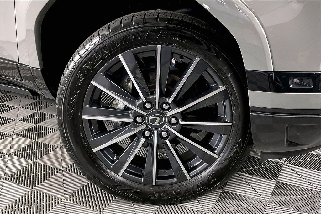 2024 Lexus GX 550 Luxury +