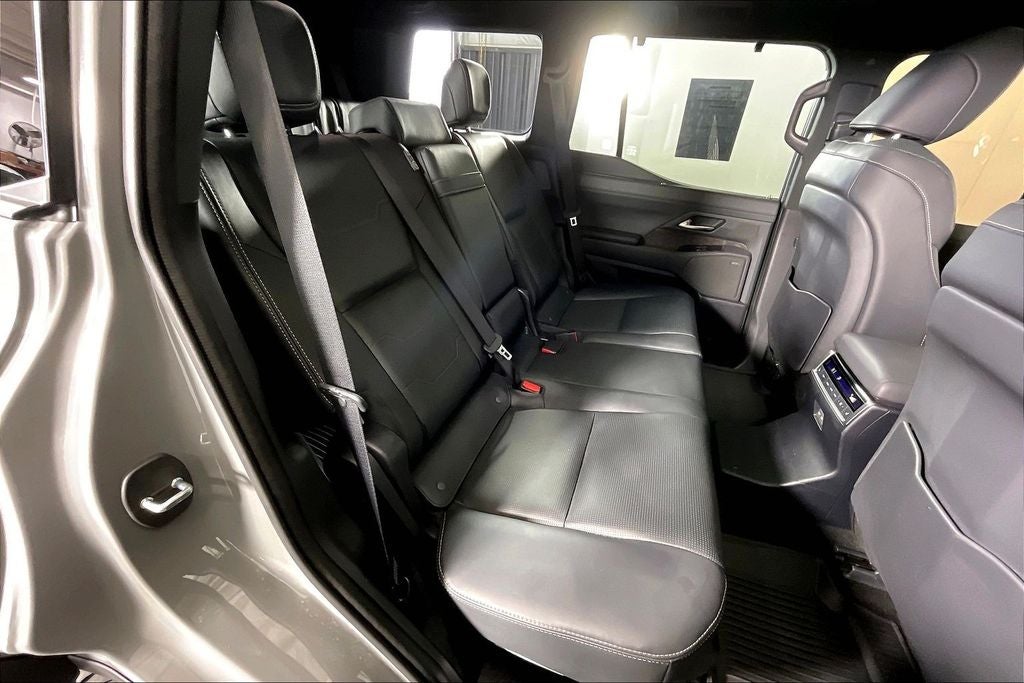 2024 Lexus GX 550 Luxury +