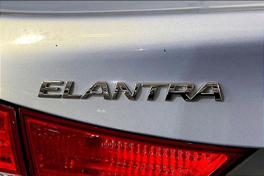 2011 Hyundai Elantra Limited