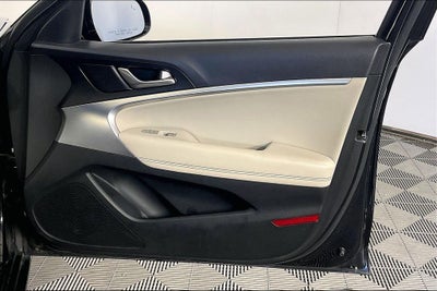2022 Genesis G70 2.0T