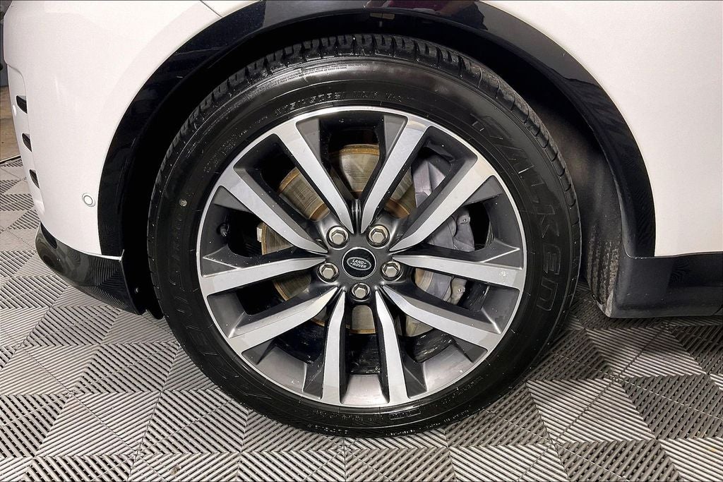 2022 Land Rover Discovery S R-Dynamic