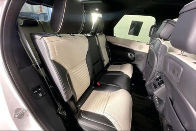 2022 Land Rover Discovery S R-Dynamic