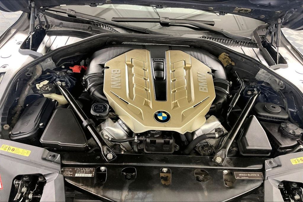 2010 BMW 7 Series 750Li
