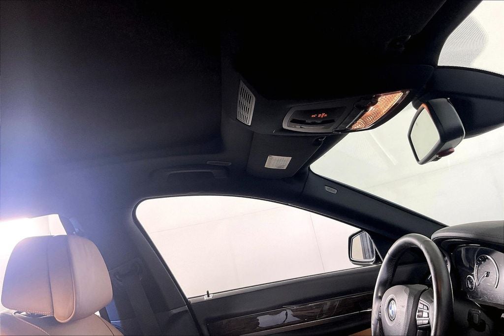 2010 BMW 7 Series 750Li