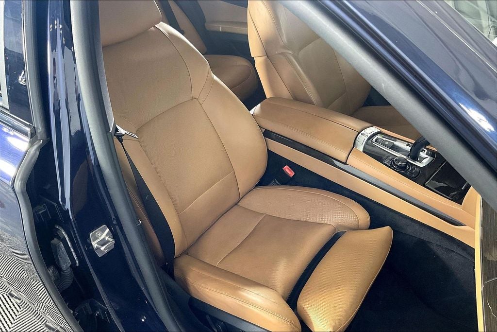 2010 BMW 7 Series 750Li