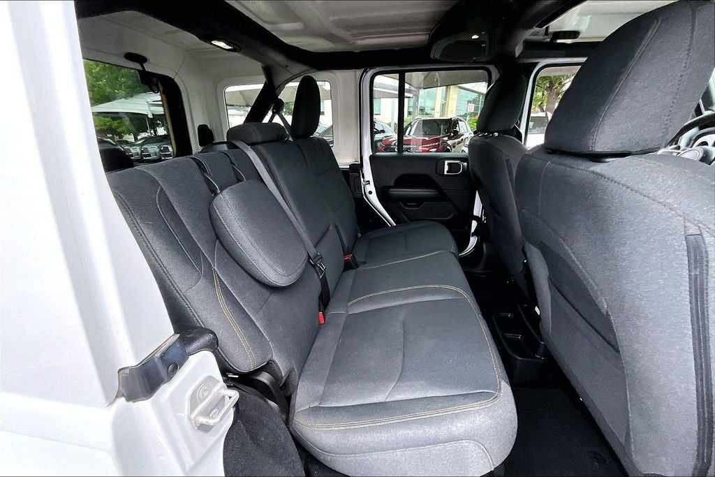 2024 Jeep Wrangler Sahara 4xe