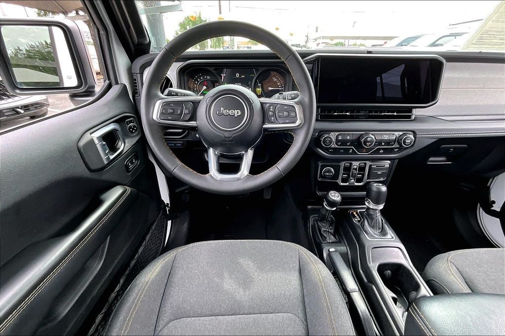 2024 Jeep Wrangler Sahara 4xe