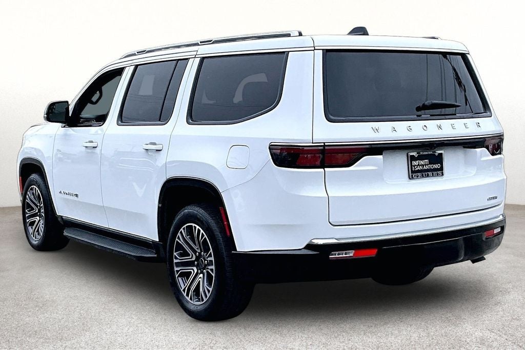 2025 Jeep Wagoneer Base