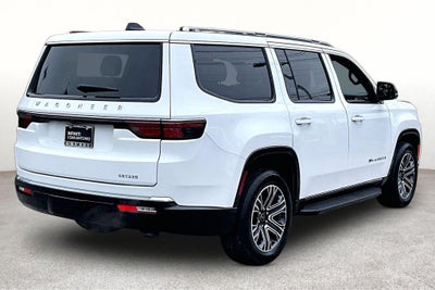 2025 Jeep Wagoneer Base