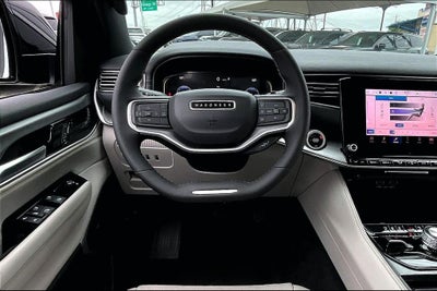2025 Jeep Wagoneer Base