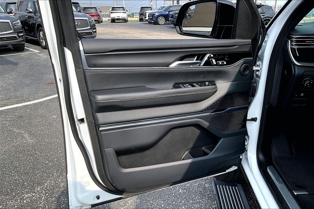 2024 Jeep Grand Wagoneer Series II