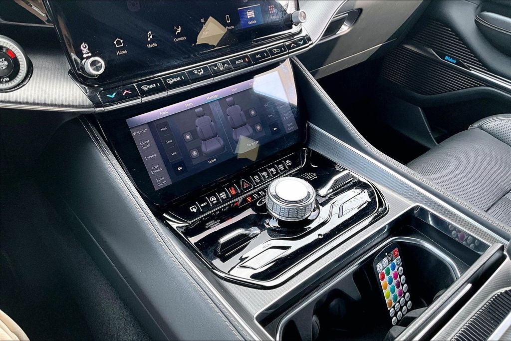 2024 Jeep Grand Wagoneer Series II