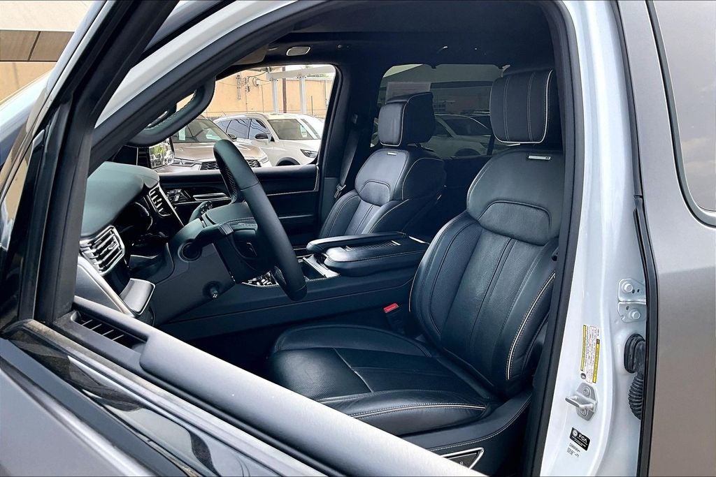 2024 Jeep Grand Wagoneer Series II