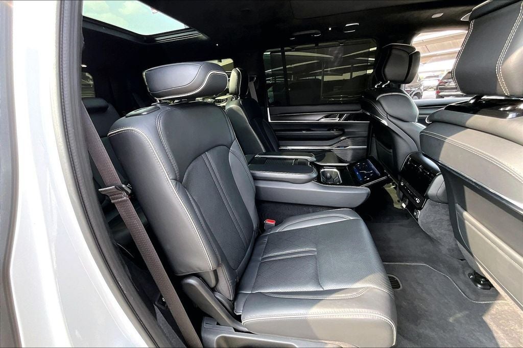 2024 Jeep Grand Wagoneer Series II