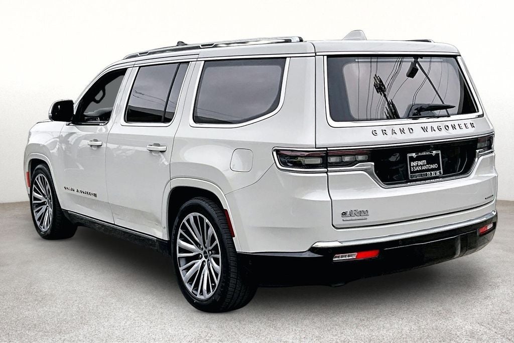 2022 Jeep Grand Wagoneer Series III
