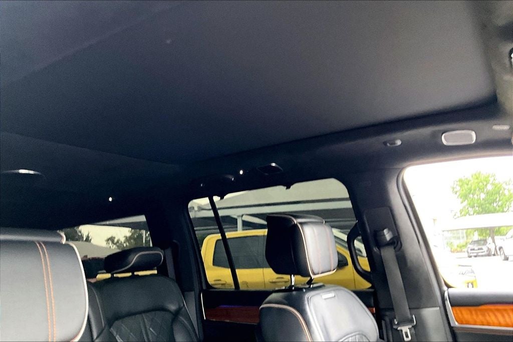 2022 Jeep Grand Wagoneer Series III