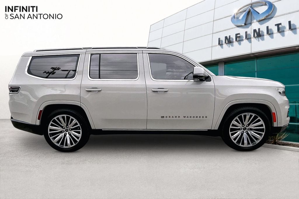 2022 Jeep Grand Wagoneer Series III