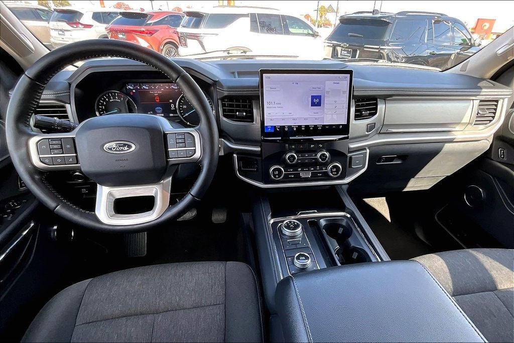 2024 Ford Expedition XLT