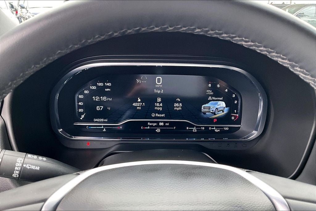 2024 GMC Yukon SLT