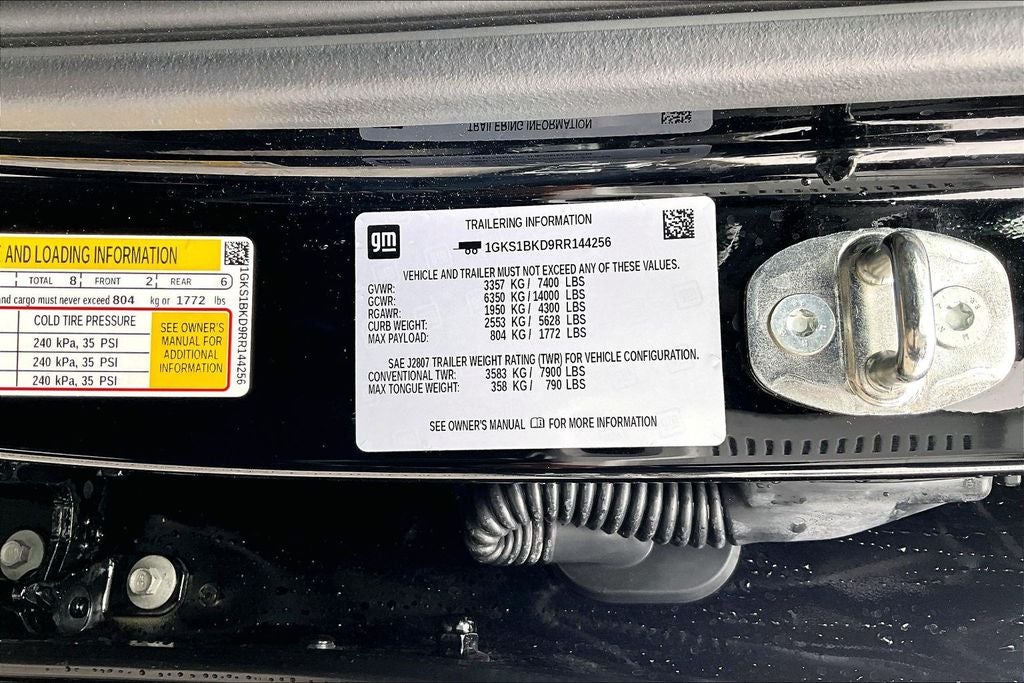 2024 GMC Yukon SLT