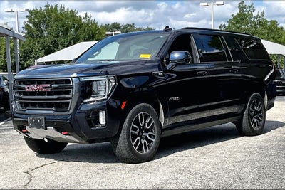 2023 GMC Yukon XL AT4