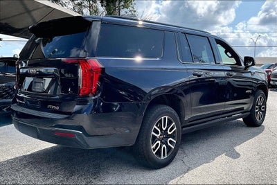 2023 GMC Yukon XL AT4
