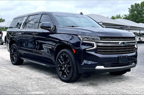 2023 Chevrolet Suburban LT