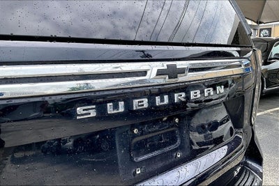 2023 Chevrolet Suburban LT