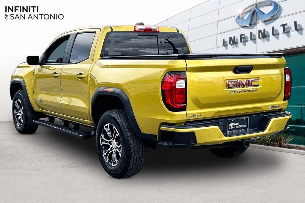 2023 GMC Canyon AT4