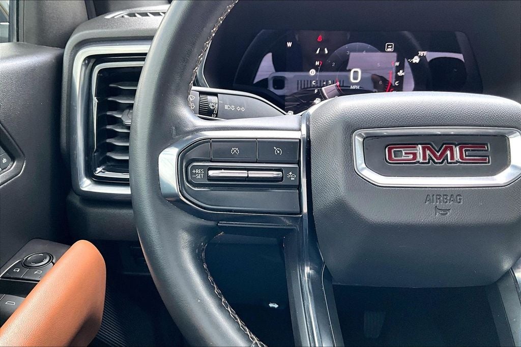 2023 GMC Canyon AT4