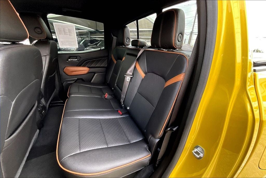 2023 GMC Canyon AT4