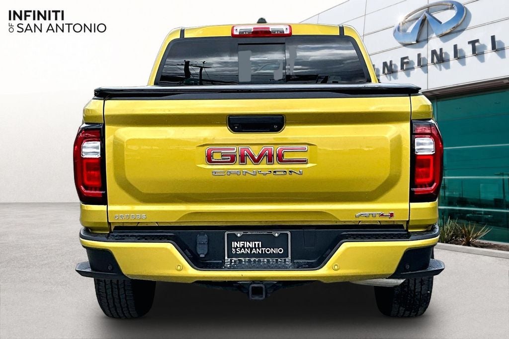 2023 GMC Canyon AT4