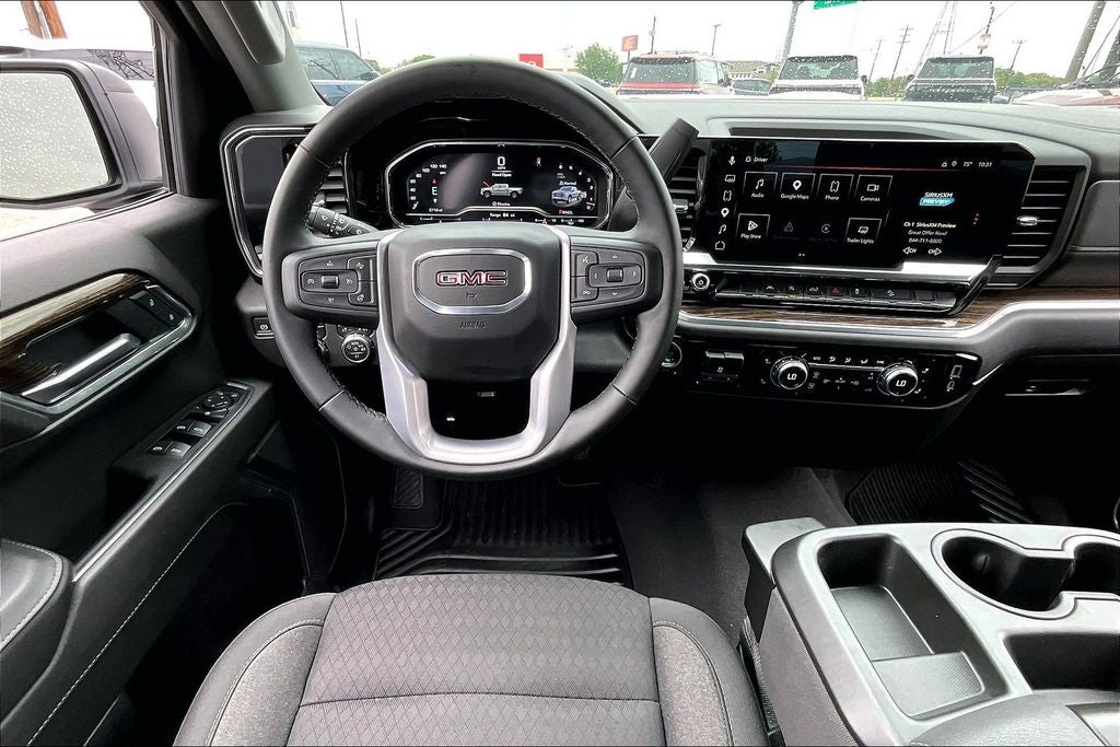 2025 GMC Sierra 1500 Elevation