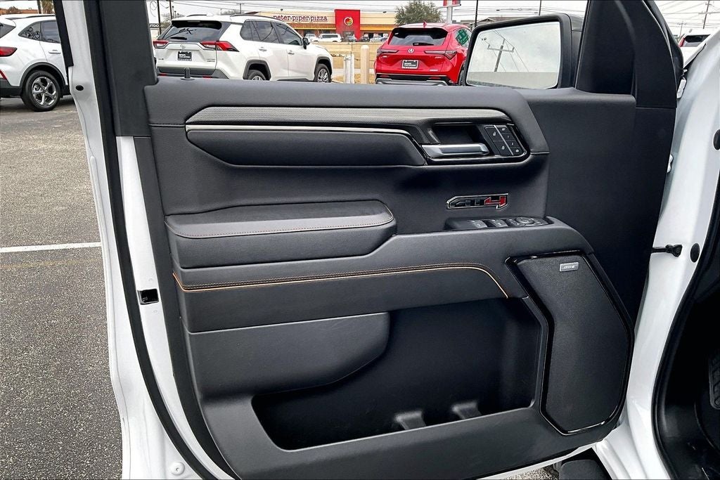 2023 GMC Sierra 1500 AT4