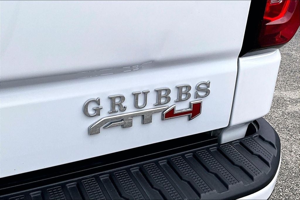 2023 GMC Sierra 1500 AT4