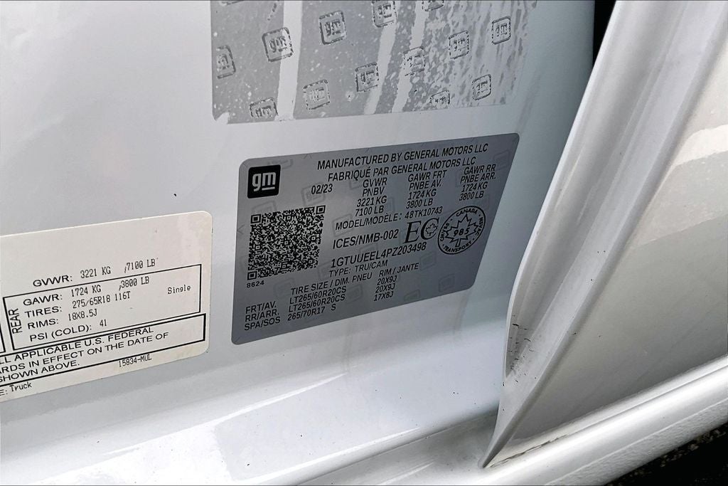 2023 GMC Sierra 1500 AT4