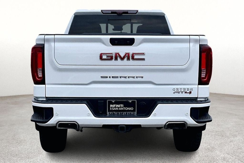2023 GMC Sierra 1500 AT4