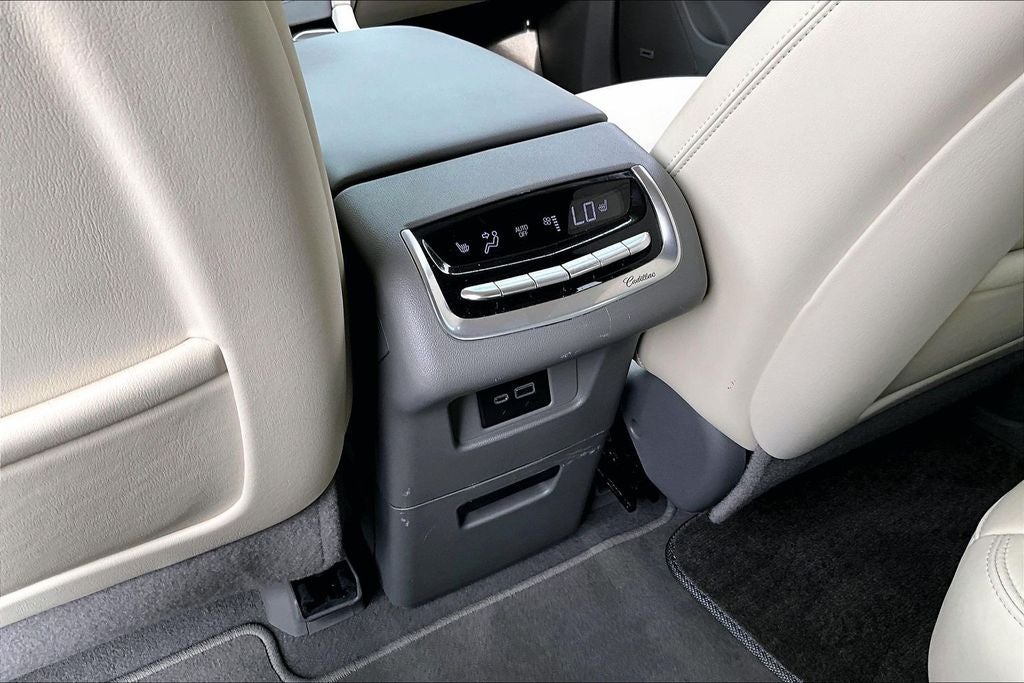 2020 Cadillac XT6 Premium Luxury