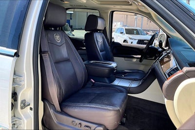 2014 Cadillac Escalade Platinum Edition