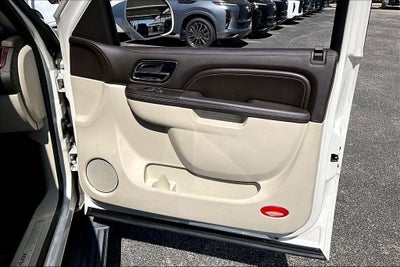 2014 Cadillac Escalade Platinum Edition