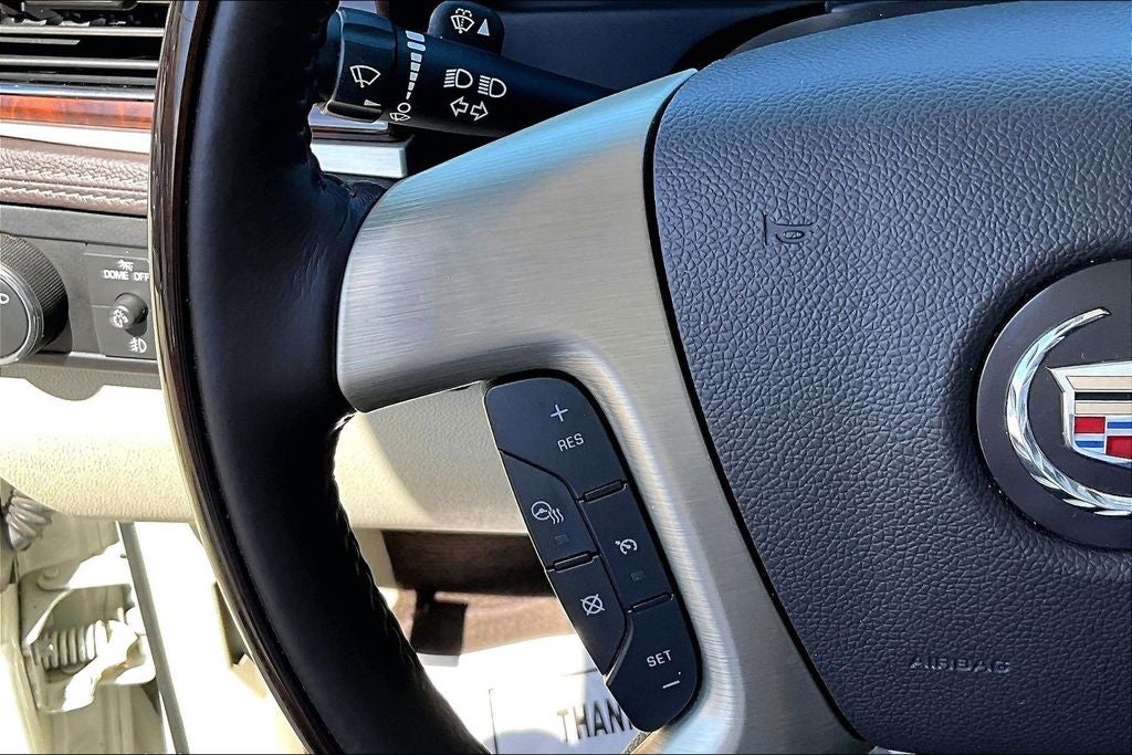 2014 Cadillac Escalade Platinum Edition