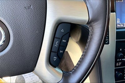 2014 Cadillac Escalade Platinum Edition