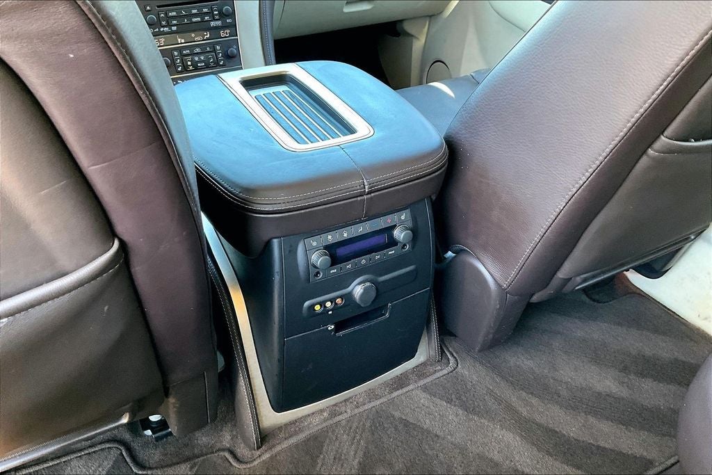 2014 Cadillac Escalade Platinum Edition