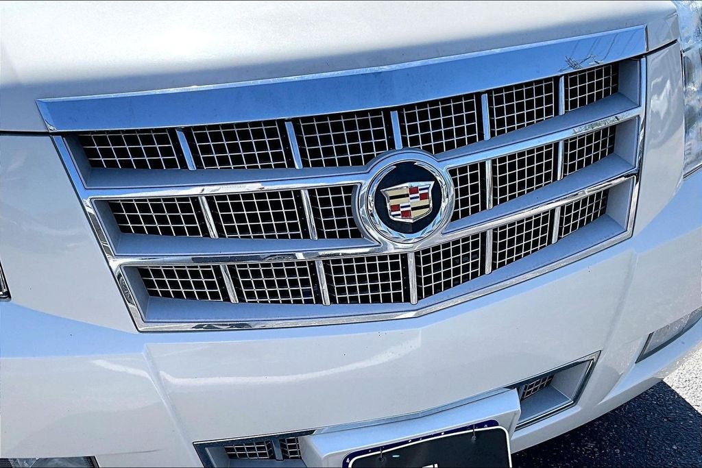 2014 Cadillac Escalade Platinum Edition